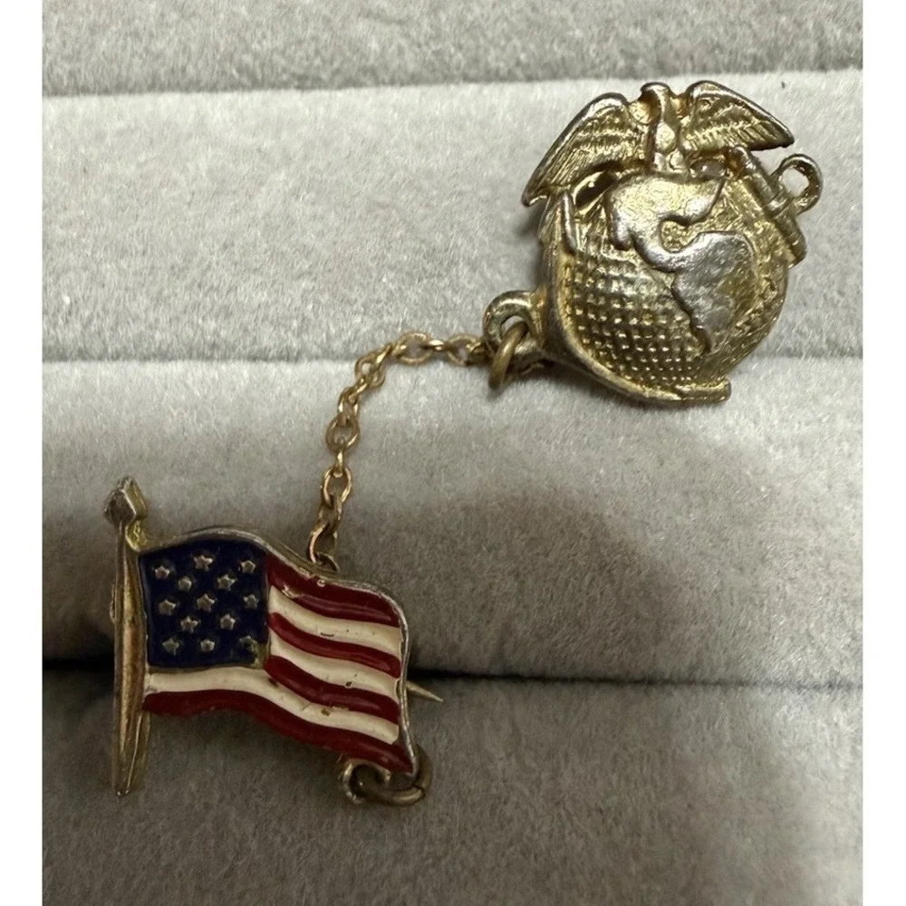 Original WW2 Vintage US Marine Corps USMC Sweetheart Chain Pin